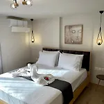 S&j Luxury Feriehus Stratoni