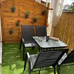 S&j Luxury Feriehus