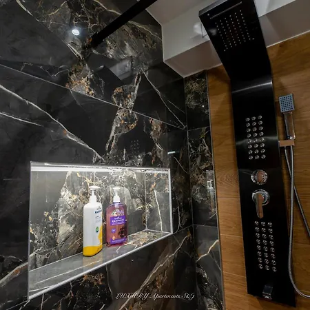 S&j Luxury * 스트라토니온